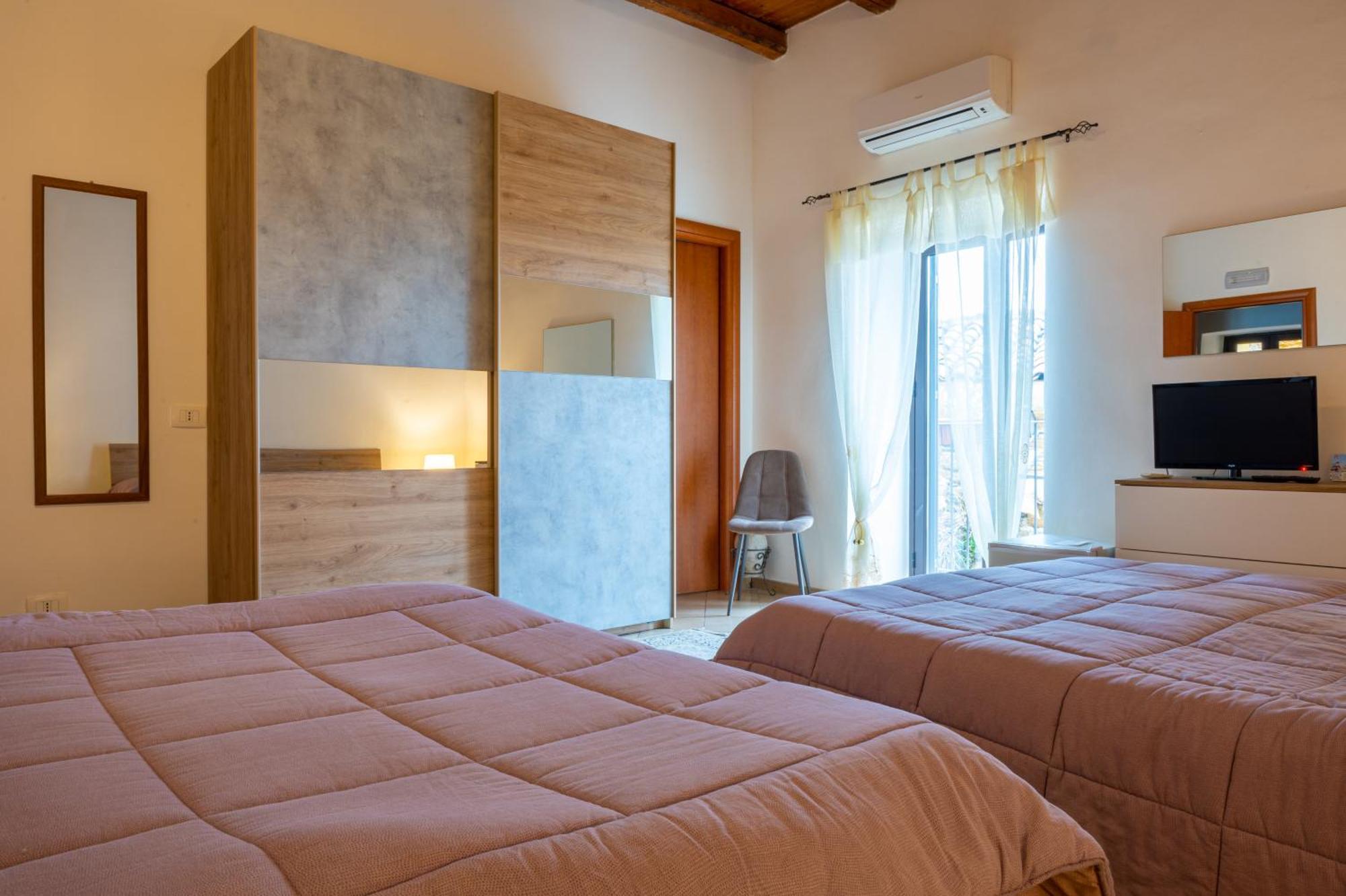 Le Teste Di Moro Al Duomo Bed & Breakfast Agrigento Exterior photo