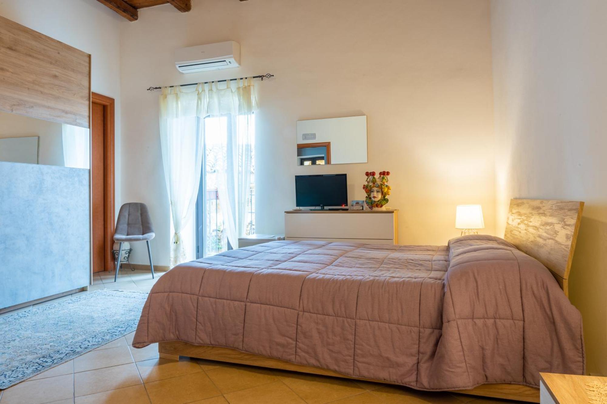 Le Teste Di Moro Al Duomo Bed & Breakfast Agrigento Exterior photo